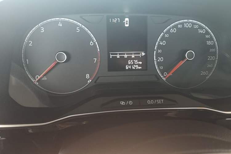 Used Jetta VS5 2019 280TSI Automatic Trend Model Odometer Close Up