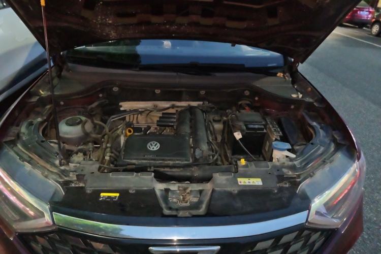 Used Jetta VS5 2019 280TSI Automatic Enjoyment Model Engine Bay