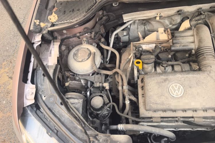 Used Jetta VS5 2019 280TSI Automatic Glory Edition Engine Bay Right