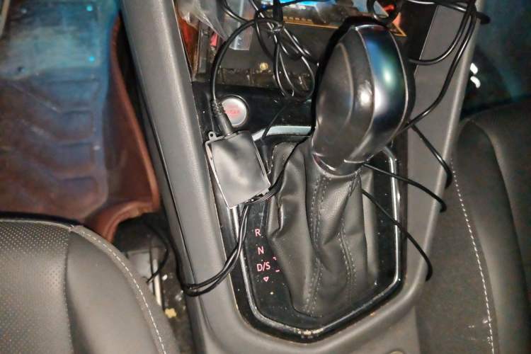 Used Jetta VS5 2019 280TSI Automatic Enjoyment Model Gear Lever