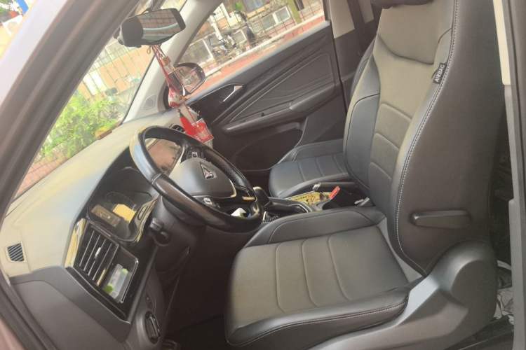 Used Jetta VS5 2019 280TSI Automatic Glory Edition Left Front Seat