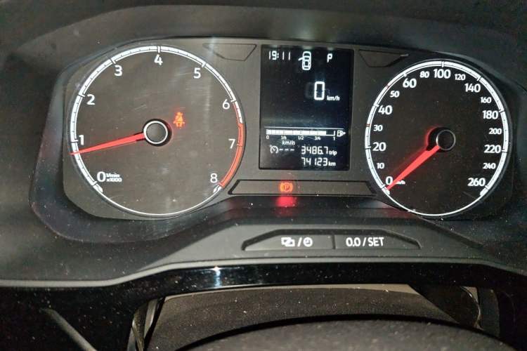 Used Jetta VS5 2019 280TSI Automatic Enjoyment Model Odometer Close Up