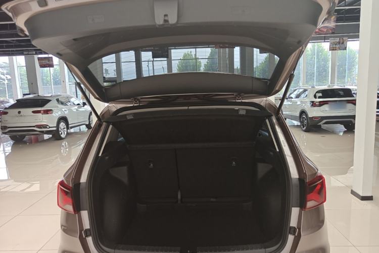 Used Jetta VS5 2019 280TSI Automatic Glory Edition Trunk