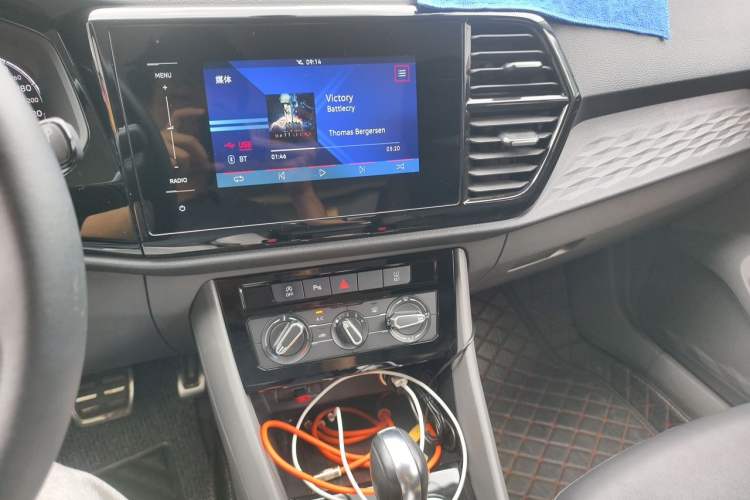 Used Jetta VS5 2019 280TSI Automatic Enjoyment Model Audio And AC Panel