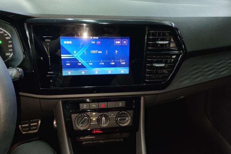 Used Jetta VS5 2019 280TSI Automatic Enjoyment Model Audio And AC Panel