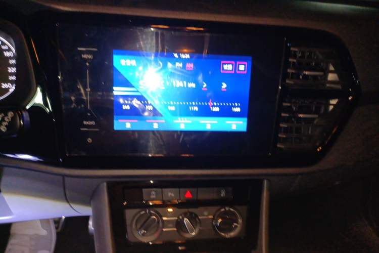 Used Jetta VS5 2019 280TSI Automatic Enjoyment Model Audio And AC Panel