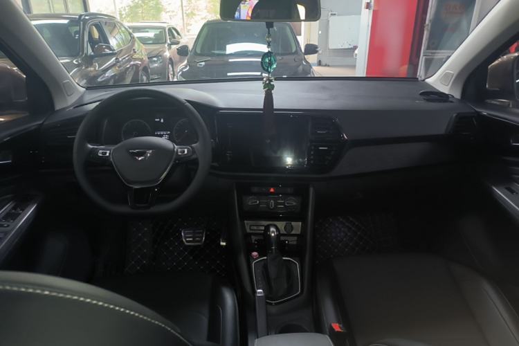Used Jetta VS5 2019 280TSI Automatic Enjoyment Model Center Console