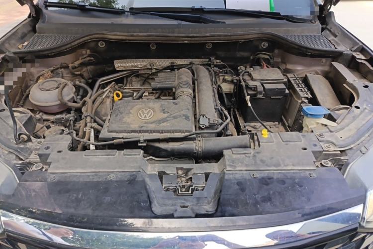 Used Jetta VS5 2019 280TSI Automatic Glory Edition Engine Bay