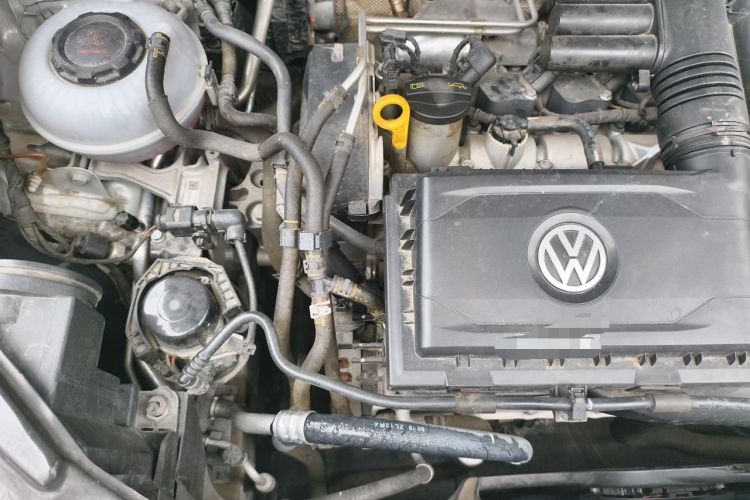 Used Jetta VS5 2019 280TSI Automatic Enjoyment Model Engine Bay Right