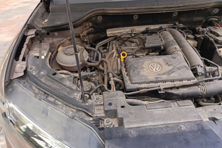 Used Jetta VS5 2019 280TSI Automatic Glory Edition Engine Bay Right