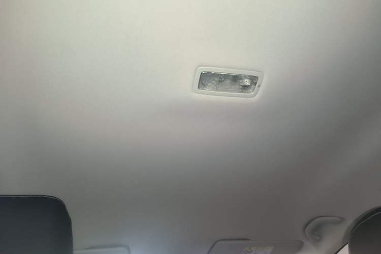 Used Jetta VS5 2019 280TSI Automatic Enjoyment Model Headliner