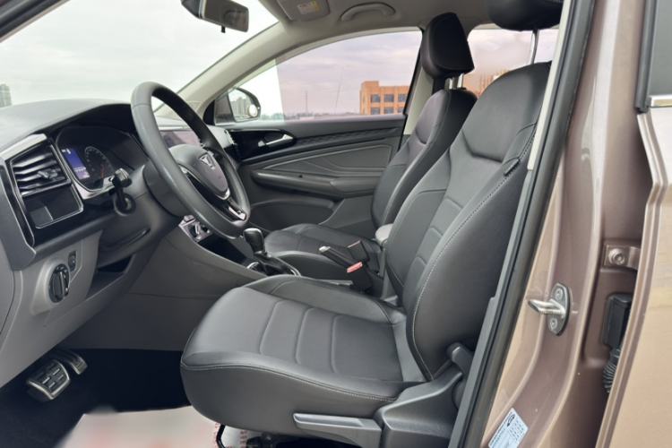 Used Jetta VS5 2019 280TSI Automatic Enjoyment Model Interior 4