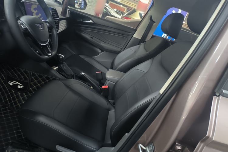 Used Jetta VS5 2019 280TSI Automatic Enjoyment Model Left Front Seat