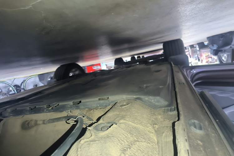 Used Jetta VS5 2019 280TSI Automatic Enjoyment Model Left Side Sill