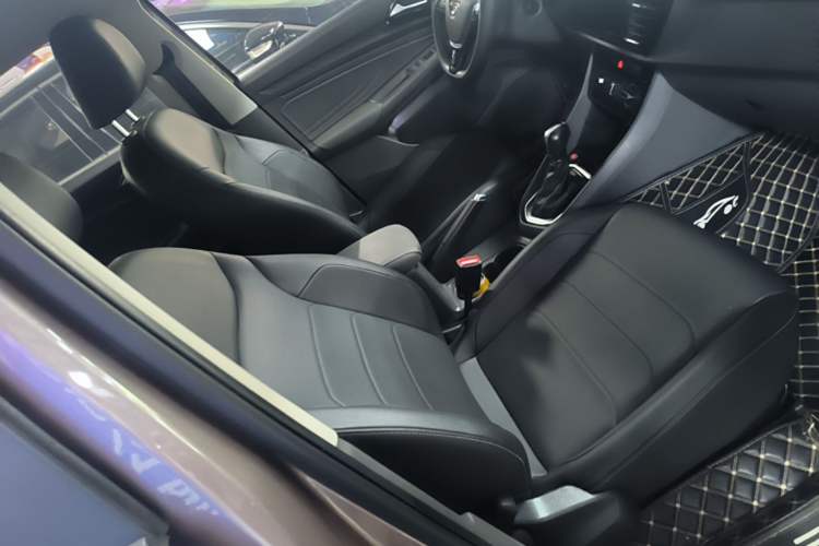 Used Jetta VS5 2019 280TSI Automatic Enjoyment Model Right Front Seat