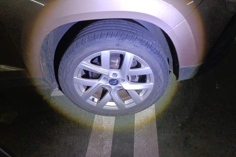 Used Jetta VS5 2019 280TSI Automatic Enjoyment Model Right Front Wheel Hub