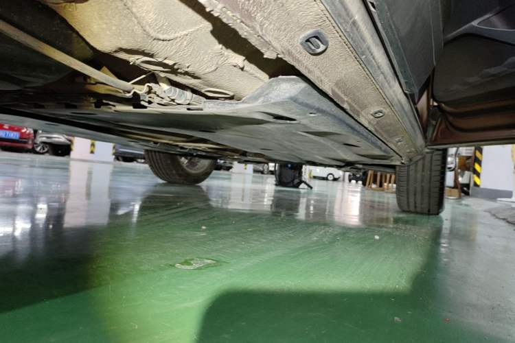 Used Jetta VS5 2019 280TSI Automatic Enjoyment Model Right Side Sill