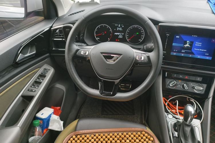 Used Jetta VS5 2019 280TSI Automatic Enjoyment Model Steering Wheel