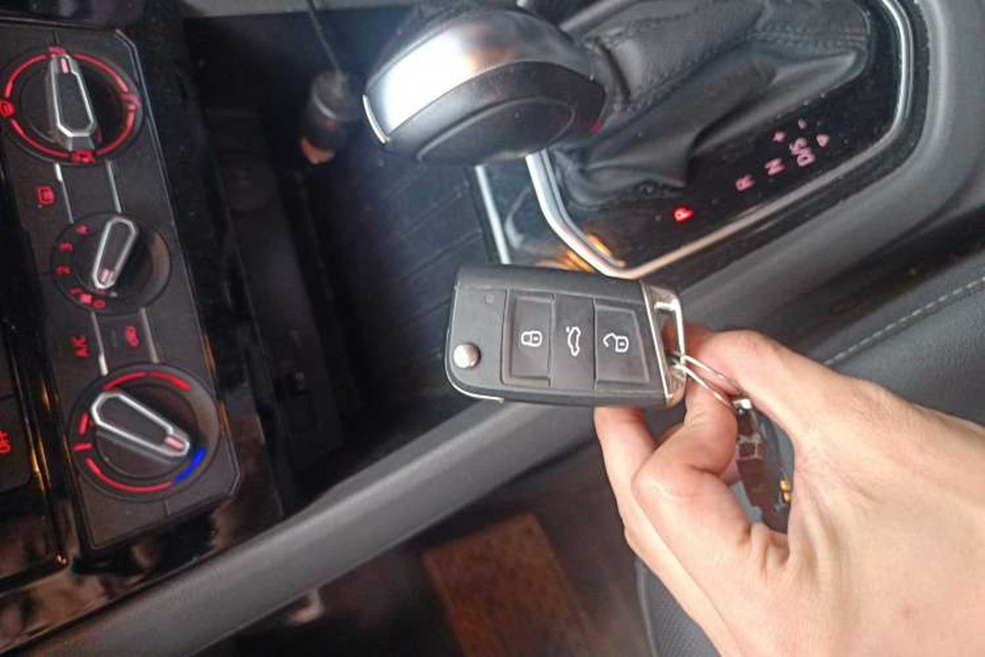 Used Jetta VS5 2019 280TSI Automatic Enjoyment Model Vehicle Key