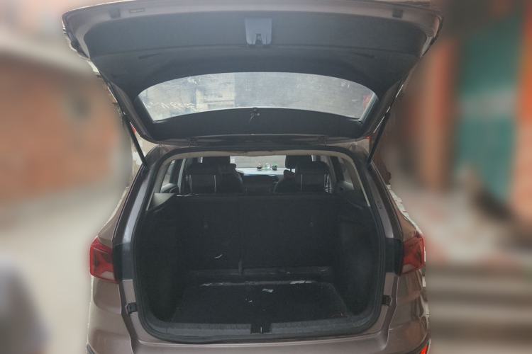 Used Jetta VS5 2019 280TSI Automatic Enjoyment Model Trunk