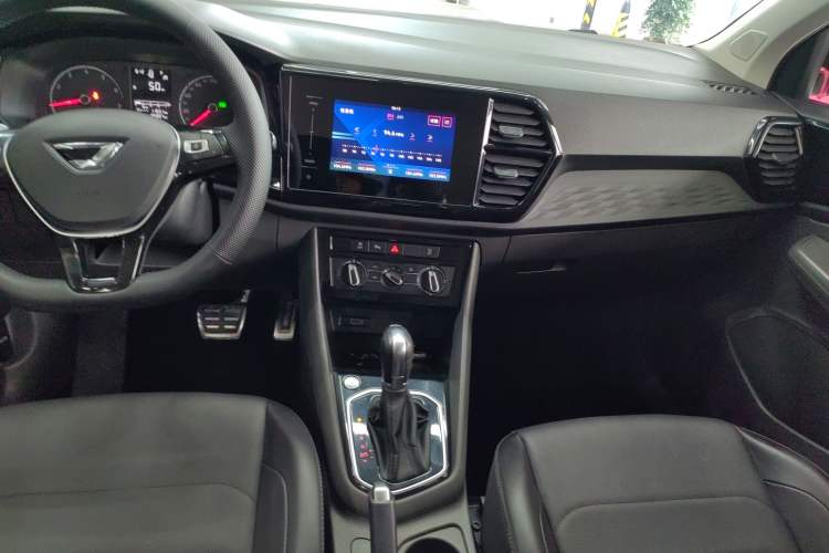 Used Jetta VS5 2019 280TSI Automatic Enjoyment Model Audio And AC Panel