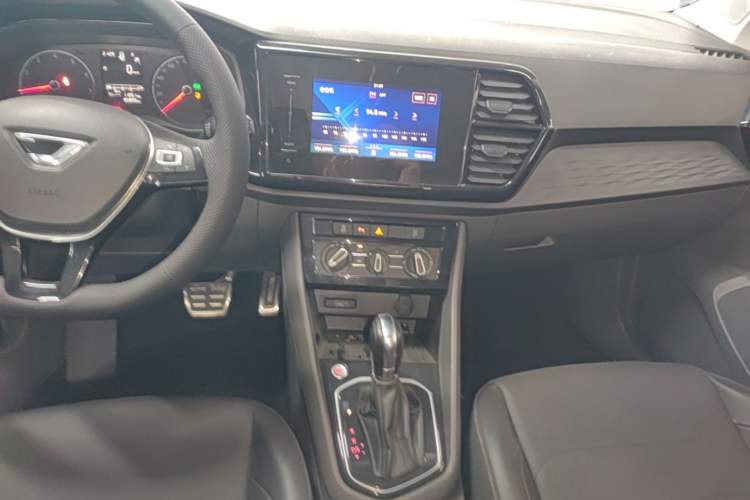Used Jetta VS5 2019 280TSI Automatic Enjoyment Model Audio And AC Panel