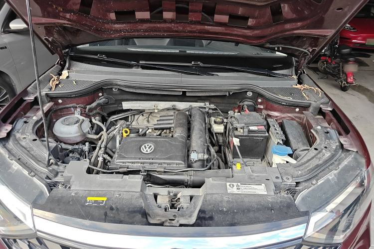 Used Jetta VS5 2019 280TSI Automatic Enjoyment Model Engine Bay