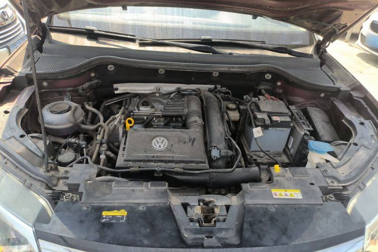 Used Jetta VS5 2019 280TSI Automatic Enjoyment Model Engine Bay