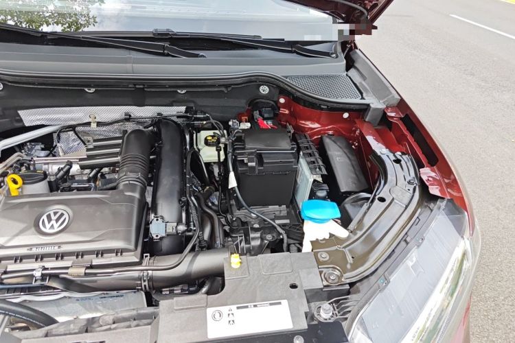 Used Jetta VS5 2019 280TSI Automatic Enjoyment Model Engine Bay Left