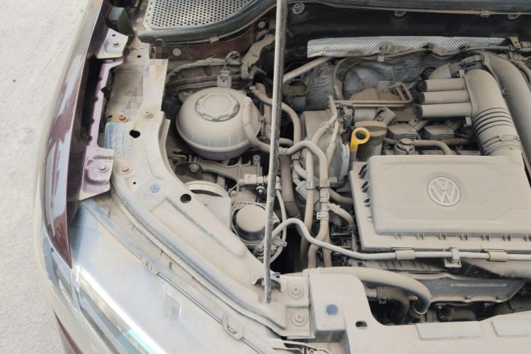 Used Jetta VS5 2019 280TSI Automatic Glory Edition Engine Bay Right