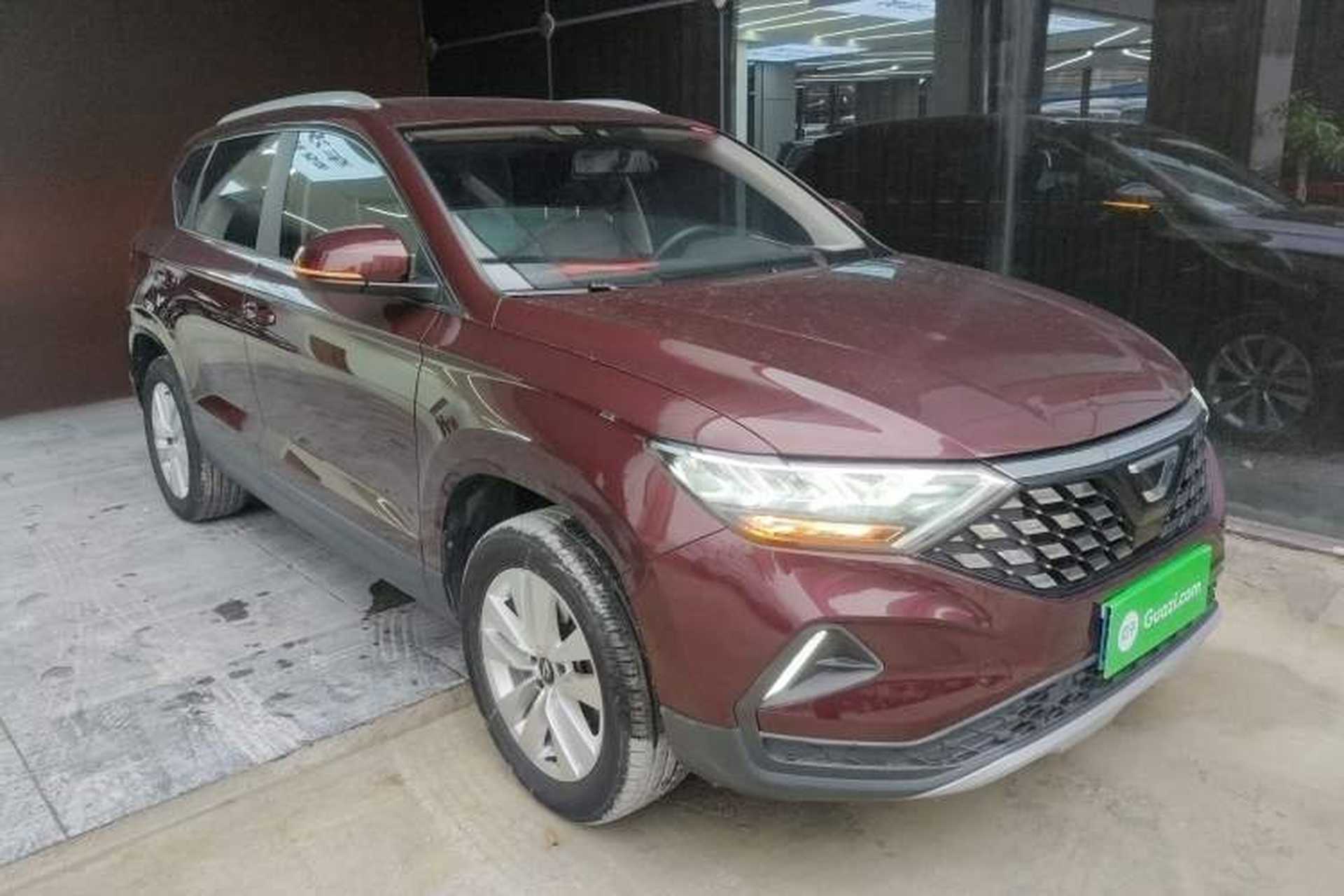 Used Jetta VS5 2019 280TSI Automatic Trend Model Front Right 45 Deg
