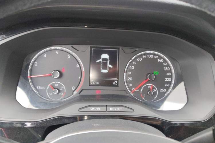 Used Jetta VS5 2019 280TSI Automatic Glory Edition Instrument Cluster