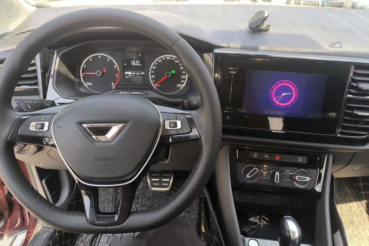 Used Jetta VS5 2019 280TSI Automatic Enjoyment Model Interior 2