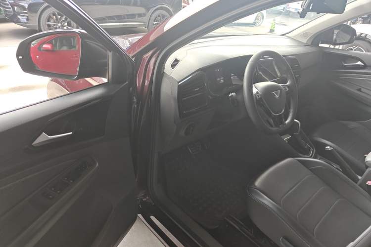 Used Jetta VS5 2019 280TSI Automatic Enjoyment Model Interior 3