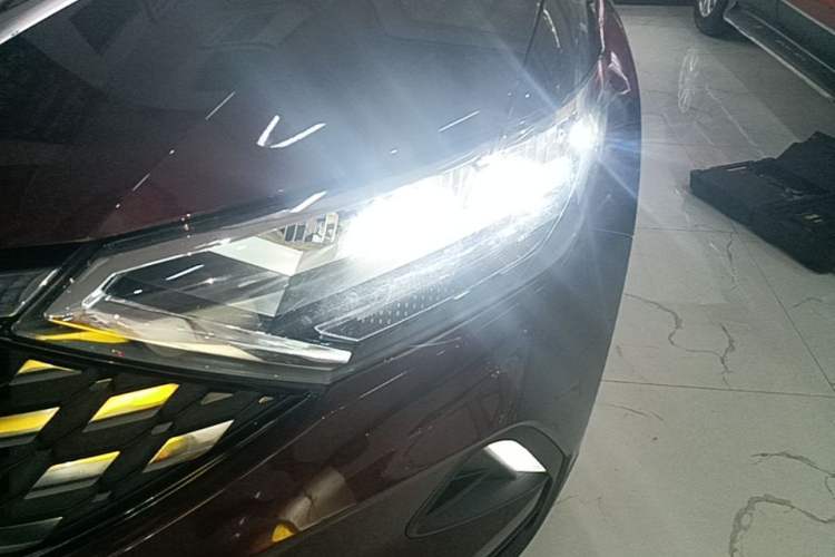 Used Jetta VS5 2019 280TSI Automatic Enjoyment Model Left Front Headlight