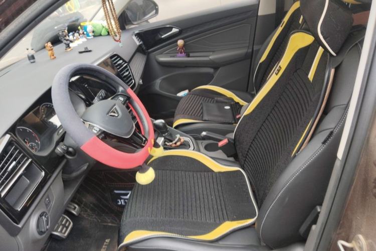 Used Jetta VS5 2019 280TSI Automatic Glory Edition Left Front Seat