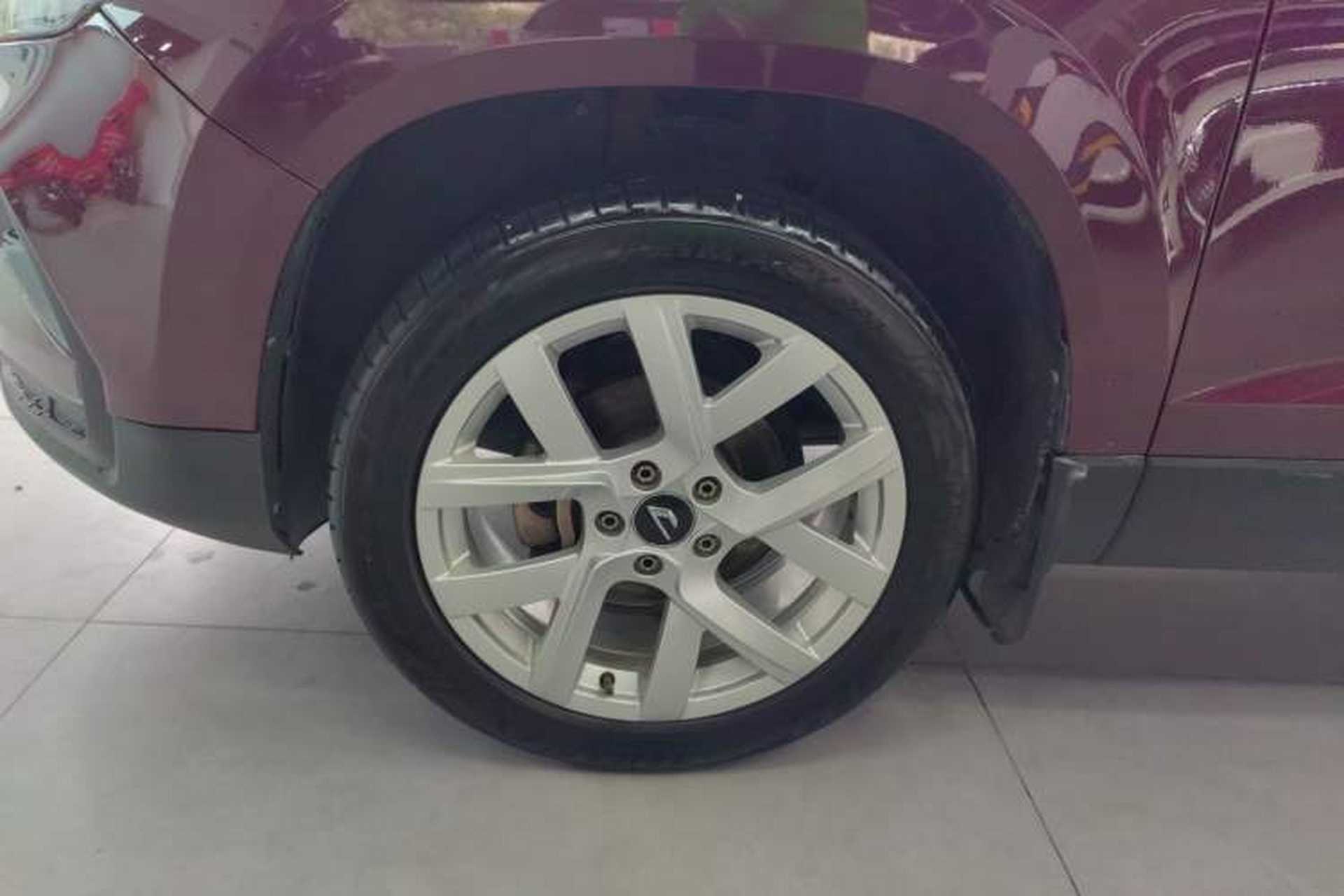 Used Jetta VS5 2019 280TSI Automatic Enjoyment Model Left Front Wheel Hub