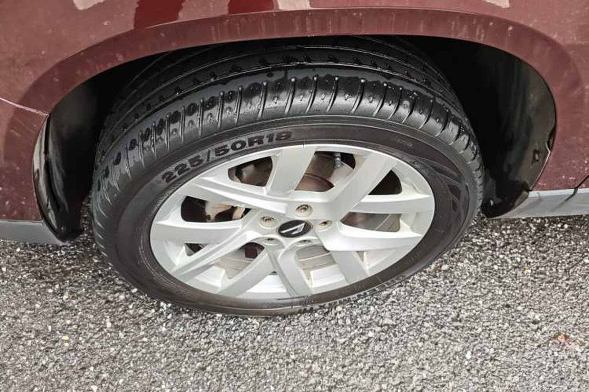 Used Jetta VS5 2019 280TSI Automatic Enjoyment Model Left Front Wheel Hub