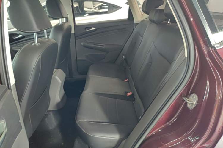 Used Jetta VS5 2019 280TSI Automatic Enjoyment Model Left Rear Seat