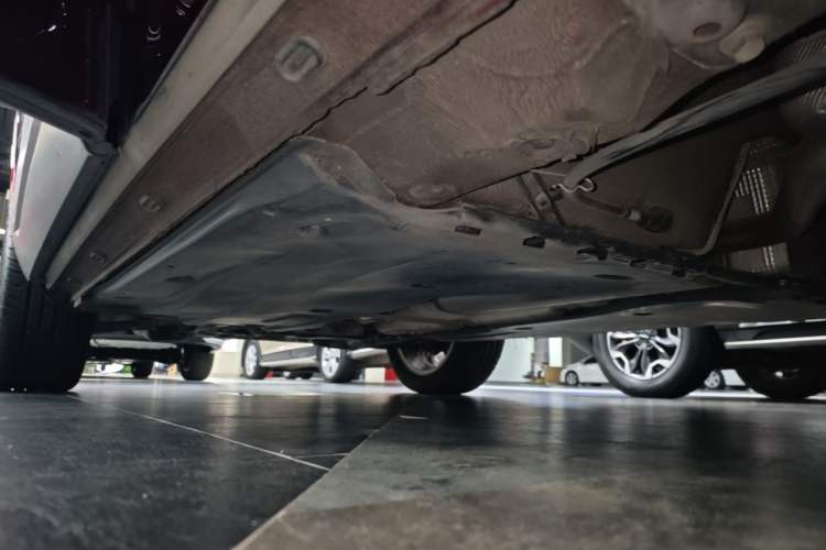 Used Jetta VS5 2019 280TSI Automatic Enjoyment Model Left Side Sill