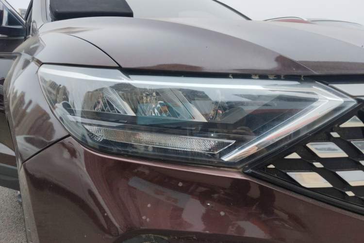 Used Jetta VS5 2019 280TSI Automatic Glory Edition Right Front Headlight