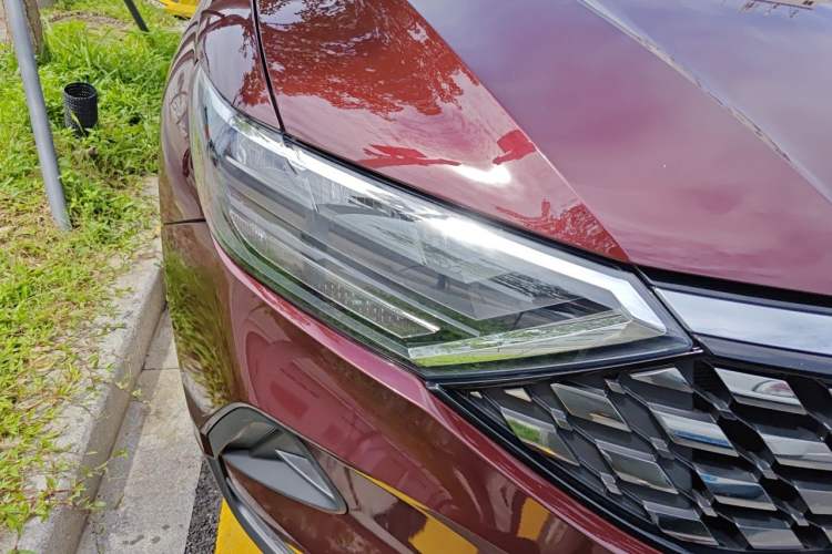 Used Jetta VS5 2019 280TSI Automatic Enjoyment Model Right Front Headlight
