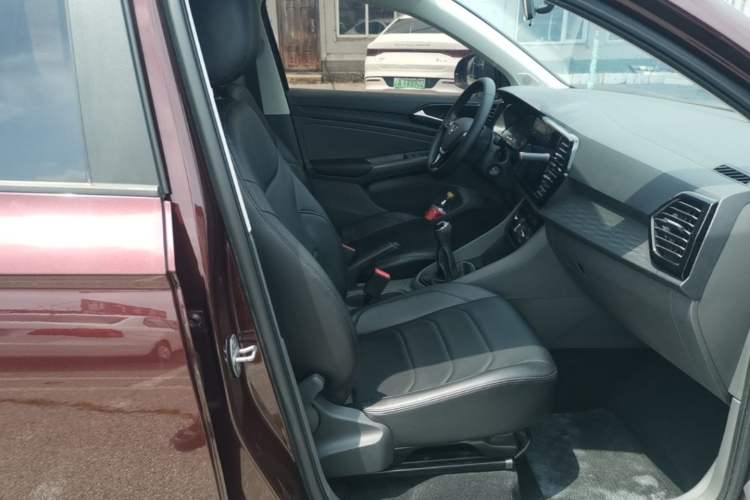 Used Jetta VS5 2019 280TSI Manual Entry-Level Model Right Front Seat