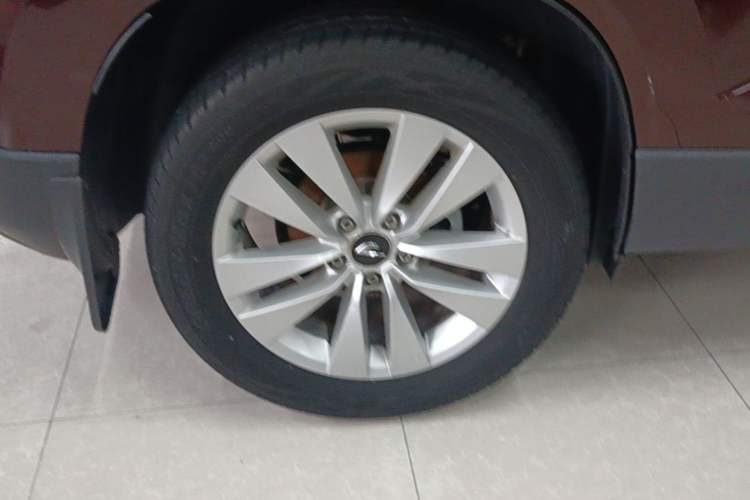 Used Jetta VS5 2019 280TSI Automatic Trend Model Right Rear Wheel Hub