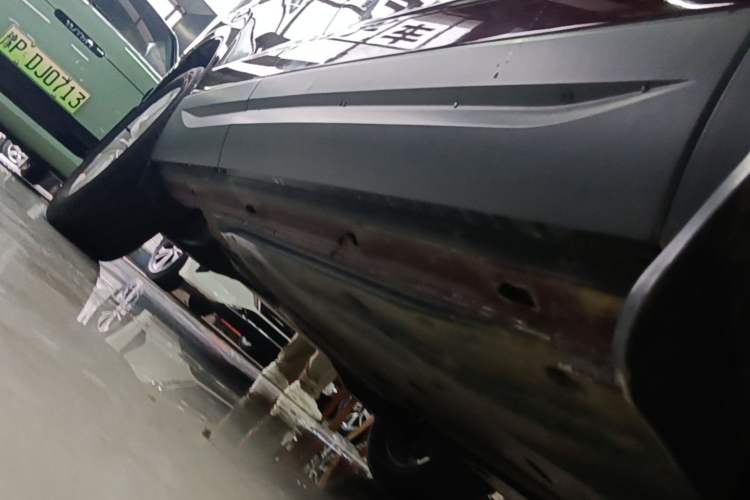 Used Jetta VS5 2019 280TSI Automatic Trend Model Right Side Sill