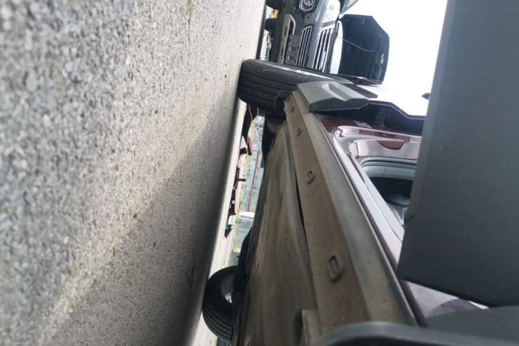 Used Jetta VS5 2019 280TSI Manual Entry-Level Model Right Side Sill