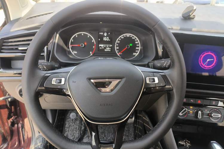 Used Jetta VS5 2019 280TSI Automatic Enjoyment Model Steering Wheel