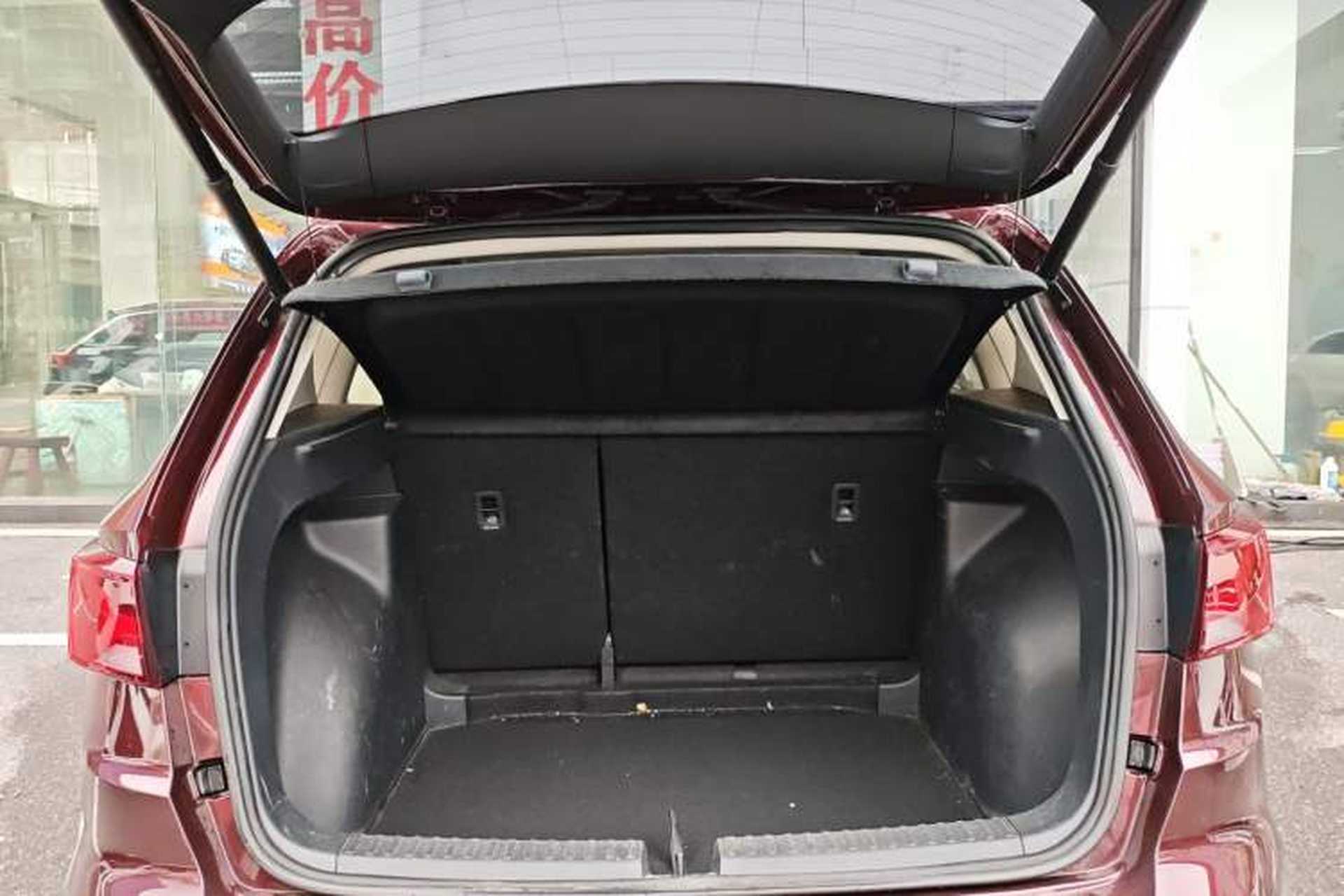 Used Jetta VS5 2019 280TSI Automatic Enjoyment Model Trunk