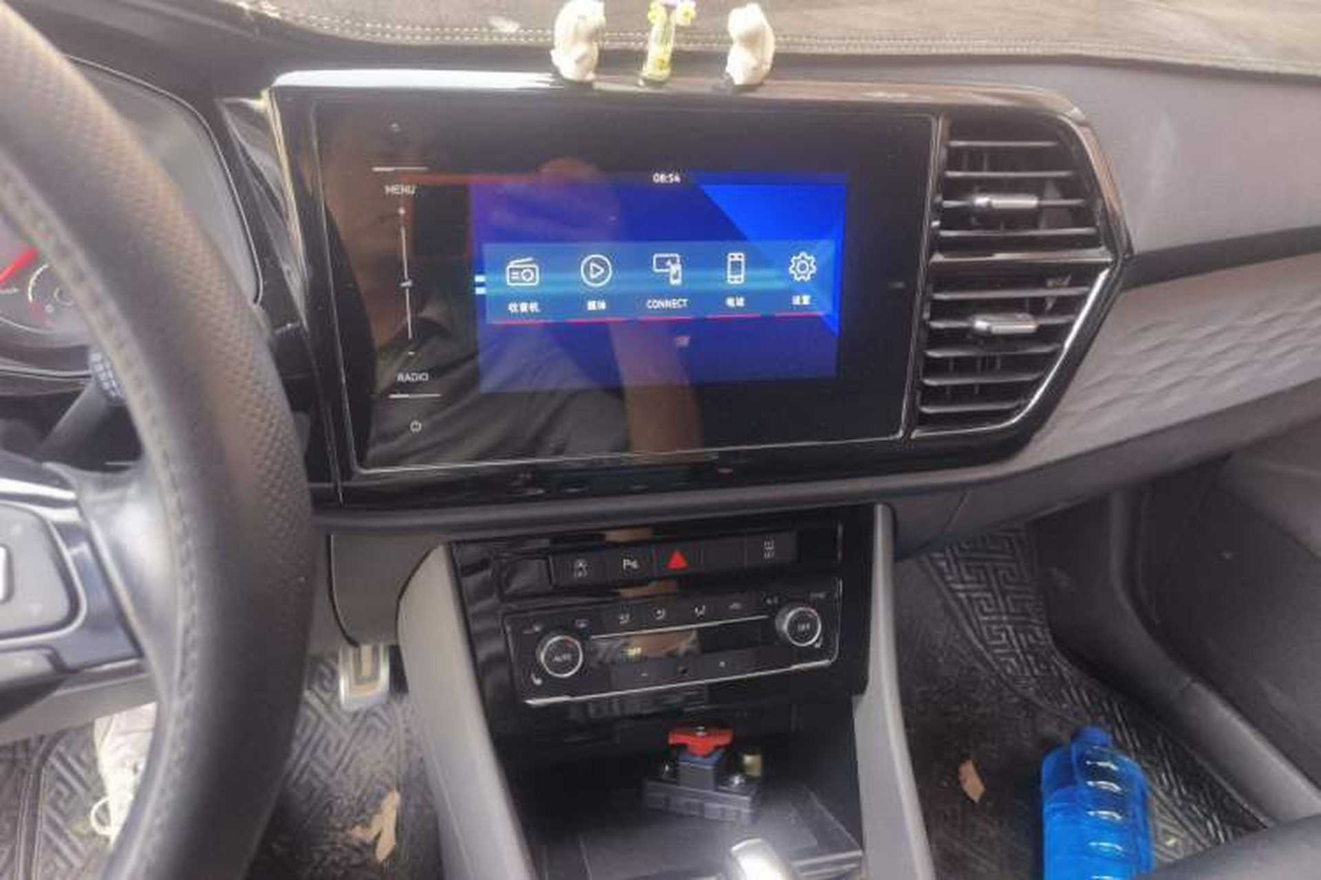 Used Jetta VS5 2019 280TSI Automatic Glory Edition Audio And AC Panel