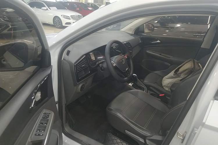 Used Jetta VS5 2019 280TSI Automatic Trend Model Driver Seat